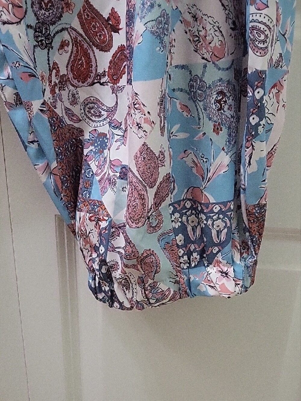 POL Women's Blue Paisley Balloon Jogger Pants Size Medium - Picture 7 of 14